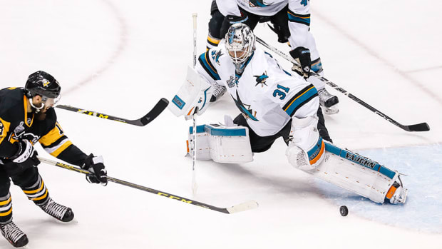 martin-jones-stanley-cup-final-game-5-san-jose-sharks-pittsburgh-penguins-44-saves.jpg